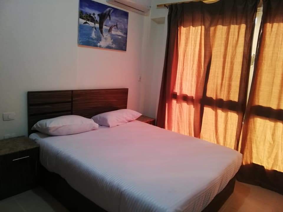 6Retal view